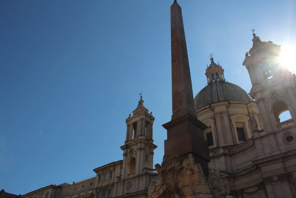 Alternative view of the obelisk at the top of the Spanish Steps