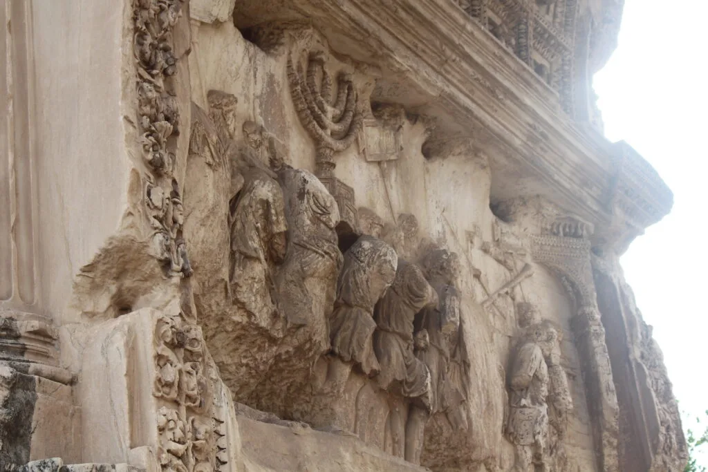Remains of busts and exterior decore