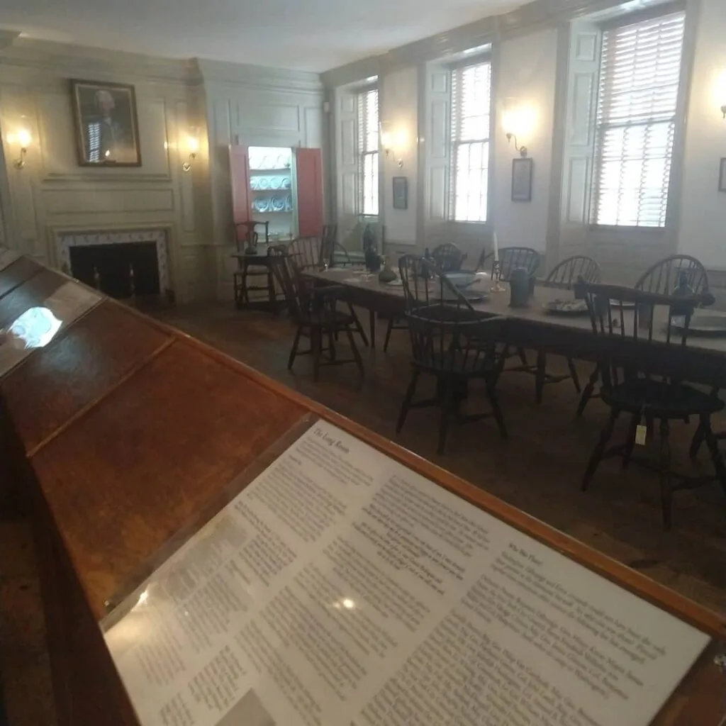 The dining hall in Frances Tavern, perfect stop for  Hamilton inspired day in New York City. 