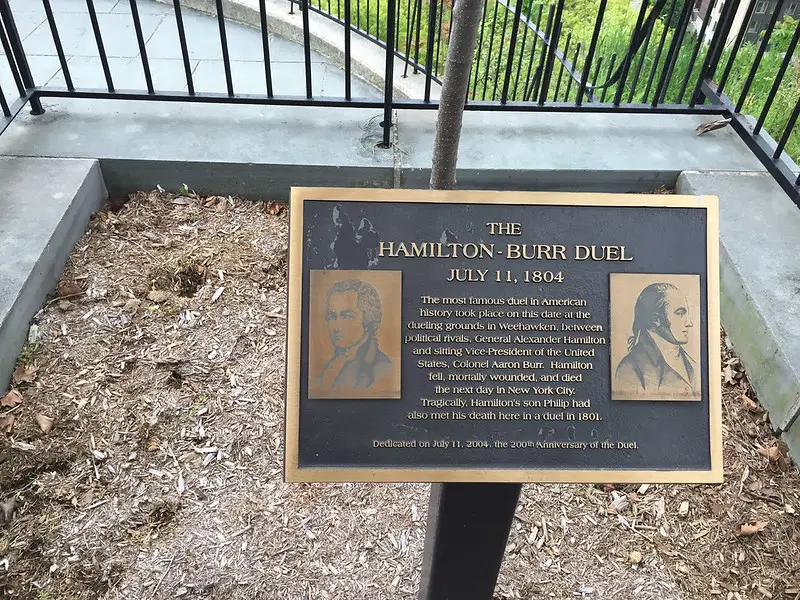 A plaque of the Hamilton-Burr duel in Weehawken, New Jersey. 