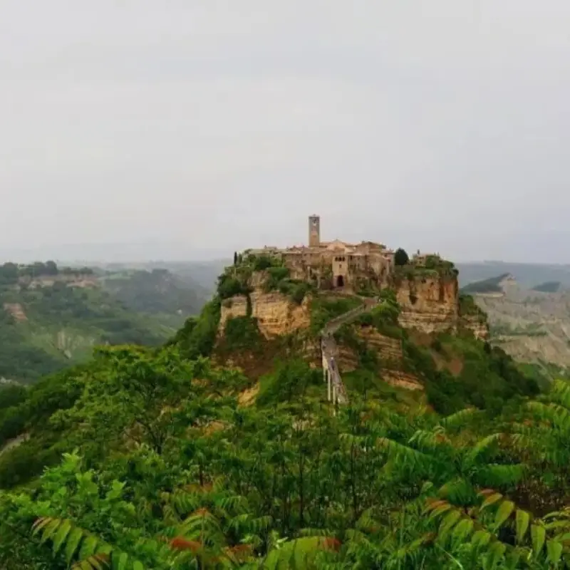 8 Best Small Towns Near Rome, Italy