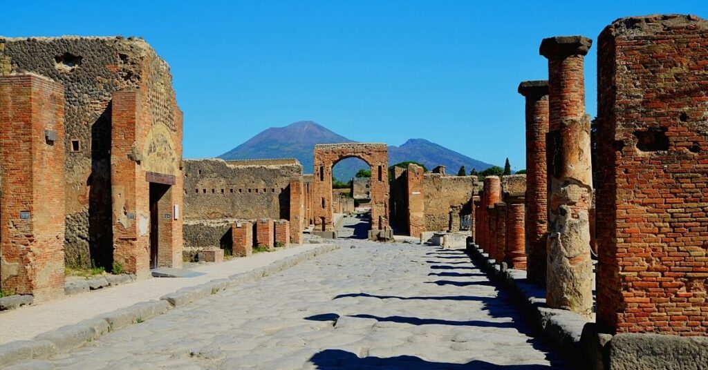 Pompeii is an excellent small town near Rome to visit! 