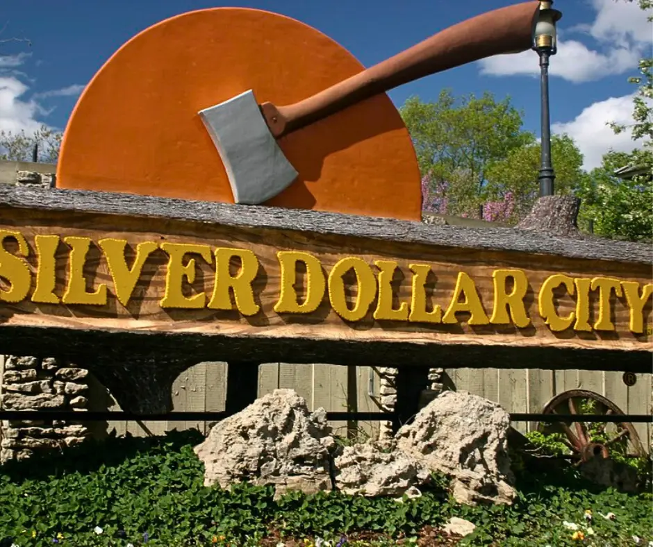 Silver Dollar City is one of the best things to do in Missouri