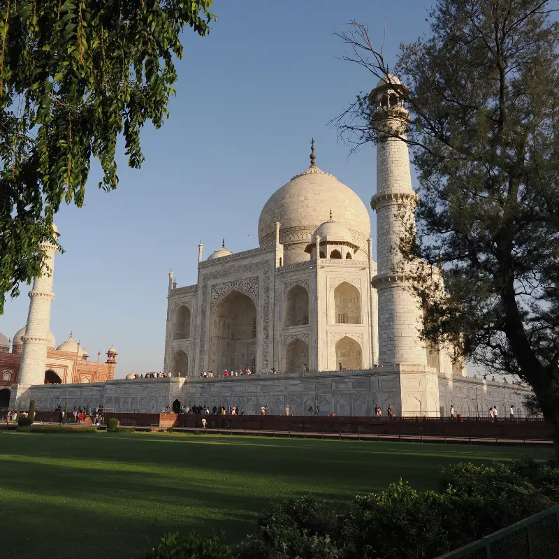 How to Visit the Taj Mahal (without the stress & crowds!)