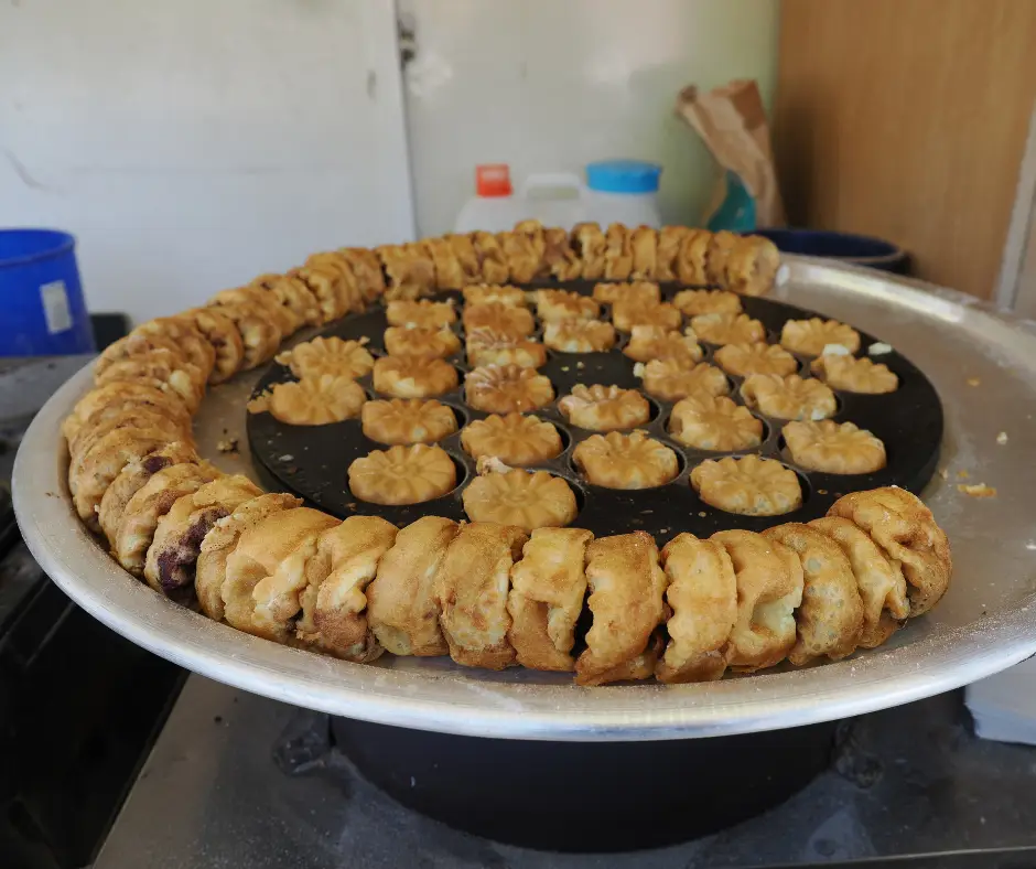 Gukhwa-ppang (Korean chrysanthemum bread) at a cafe in Seoul.
